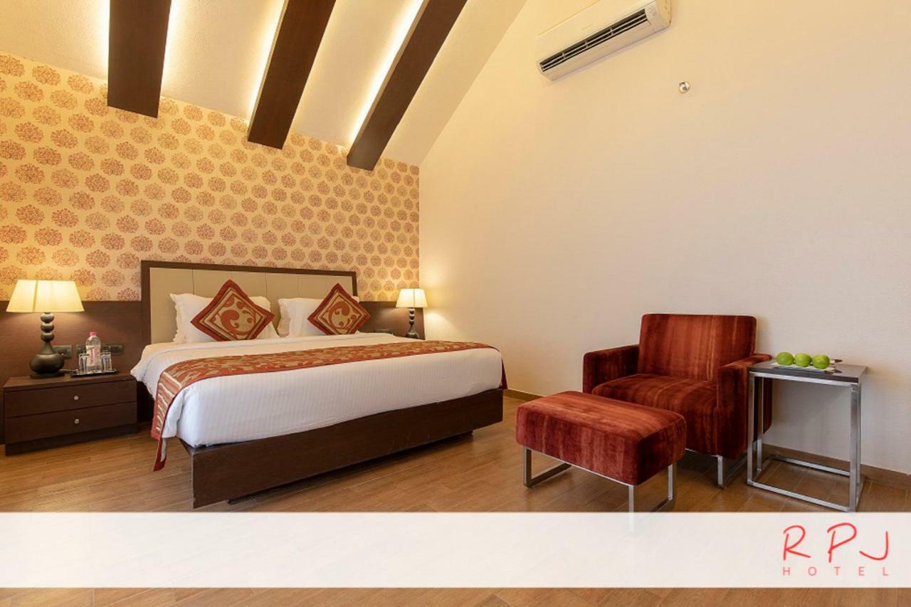 Rpj Hotel Rádzskot Kültér fotó