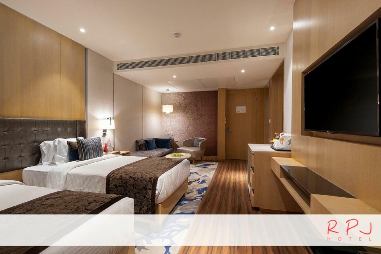 Rpj Hotel Rádzskot Kültér fotó