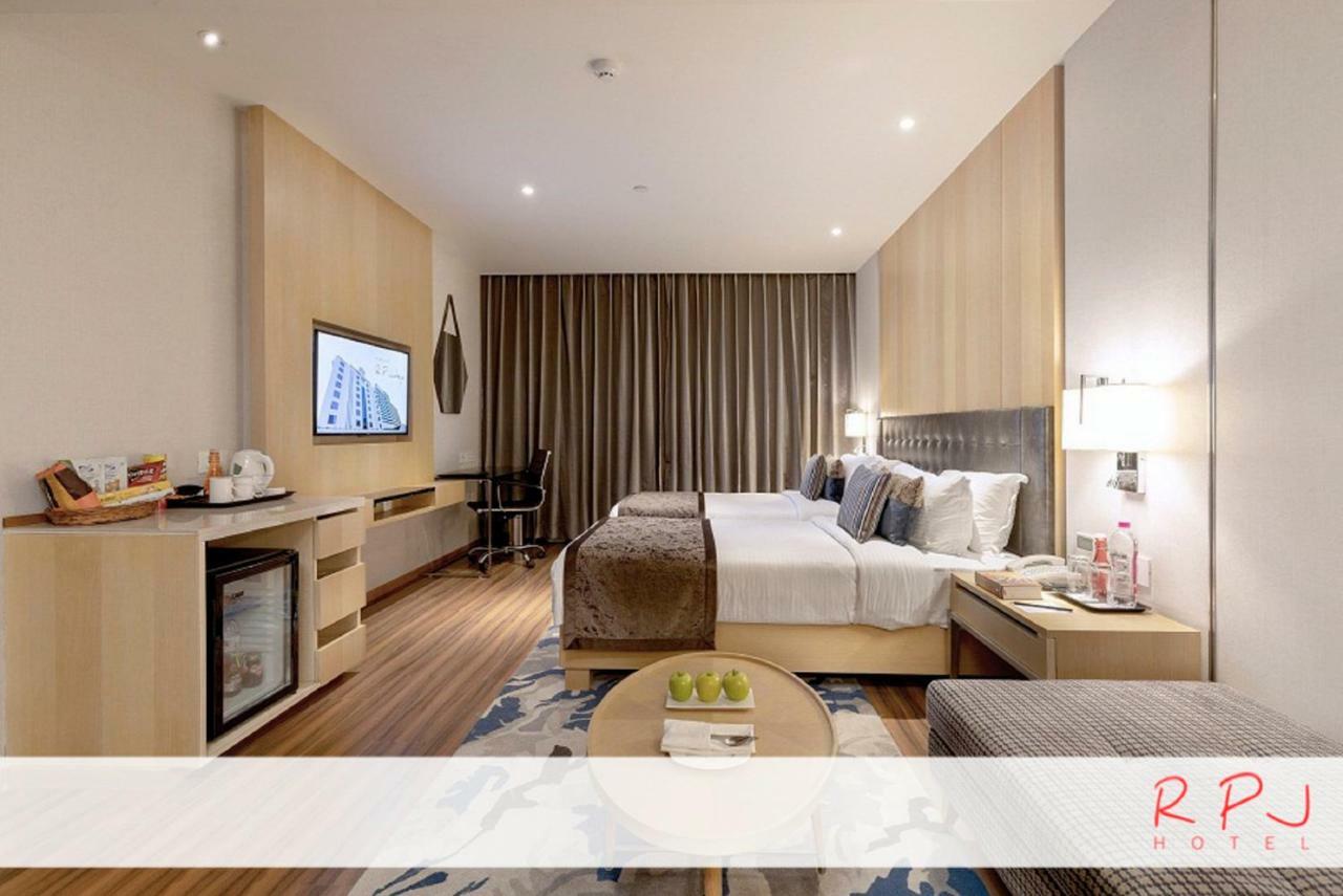 Rpj Hotel Rádzskot Kültér fotó